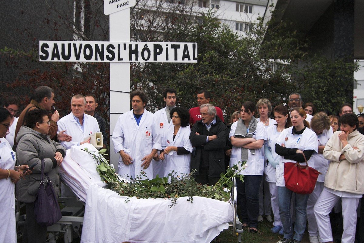 Le gouvernement veut se refaire une santé au détriment des médecins et des patients