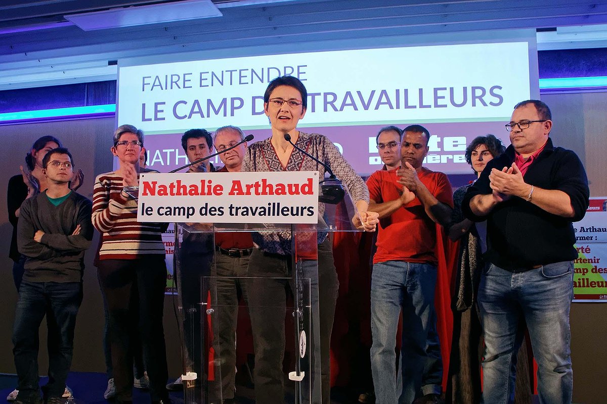 Le Pen, ennemie des travailleurs ! Macron, homme du grand patronat !