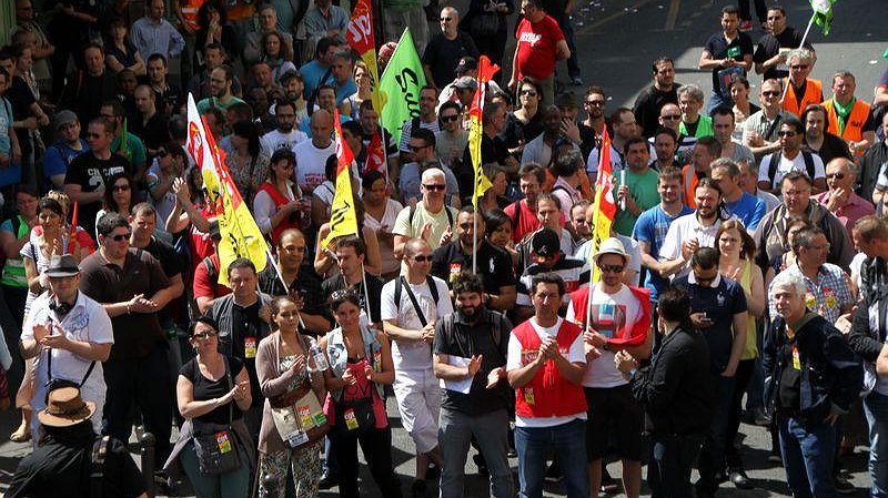 Contre les attaques antiouvrières  du gouvernement,  mobilisons-nous le 12 septembre