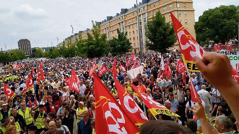 Contre les attaques du gouvernement et des capitalistes, préparons la riposte !