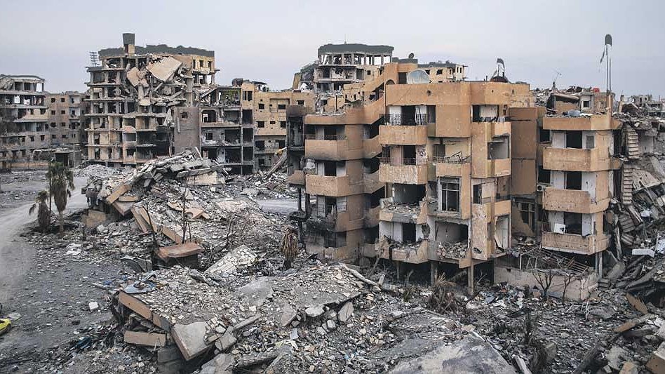 Faire face à la crise et aux dangers de guerre