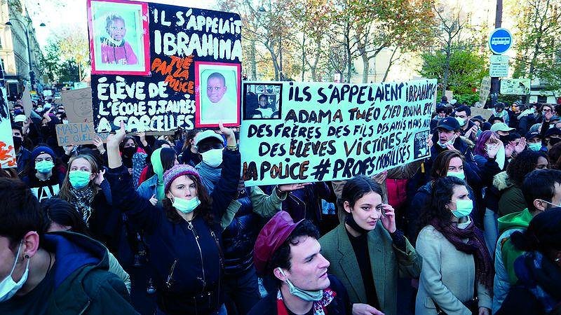 Illustration article